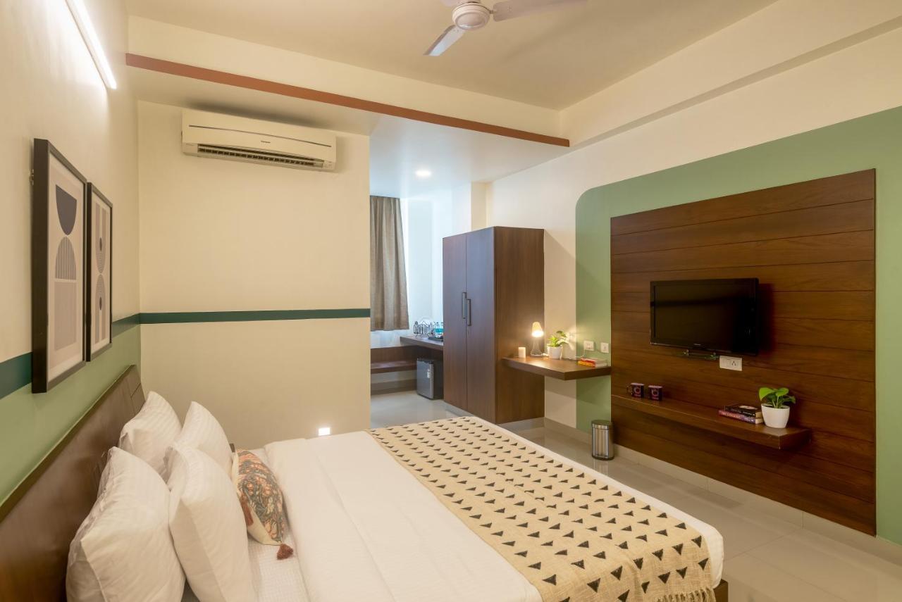 Olive Electronic City - By Embassy Group Bangalore Buitenkant foto